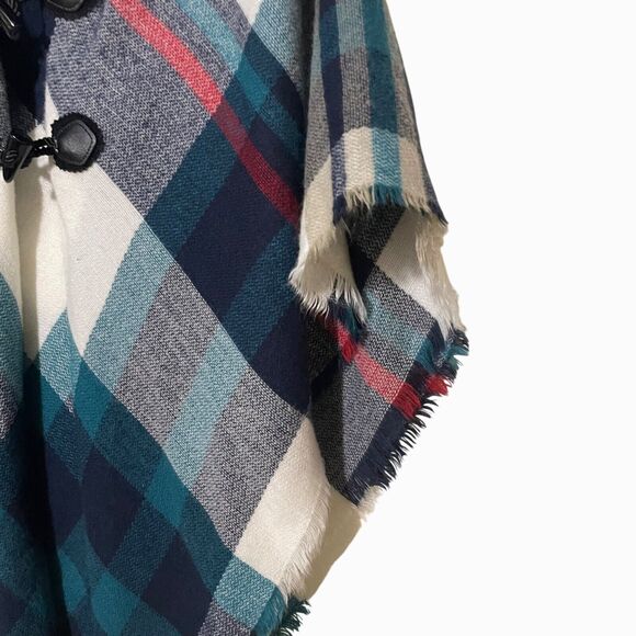 MIXIT · One Size · Plaid Hooded Poncho Cape · Toggle Fringe Wrap Outlander Style - Picture 2 of 8